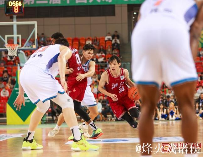 CBA俱乐部杯：吴前16分5板5助 浙江稠州金租击败新疆