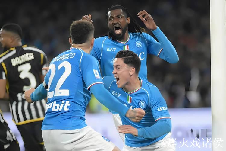 意超杯-内雷斯与霍伊伦建功 那不勒斯2-0战胜米兰